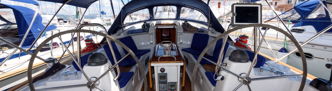 Monocoque - 8 places