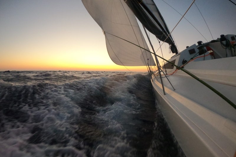 Stage Voile Méditerranée  POGO 12.50