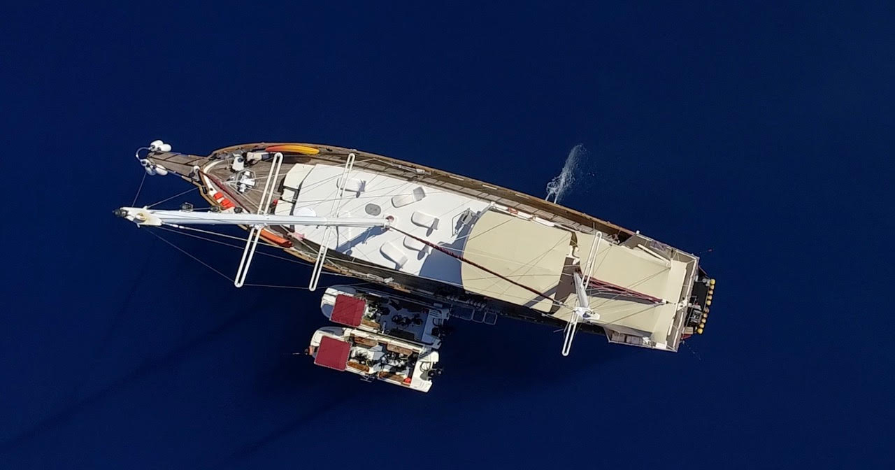 Yacht Galatea